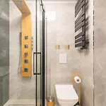 Gdn Center- Brique - Pool, Sauna, Jacuzzi, Gym *